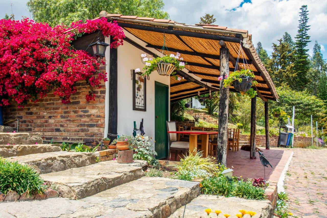 Villa Patty Tibasosa Buitenkant foto
