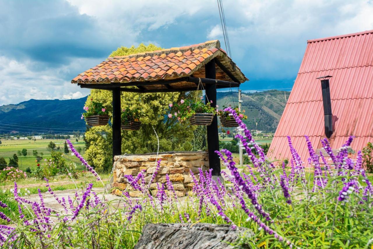Villa Patty Tibasosa Buitenkant foto