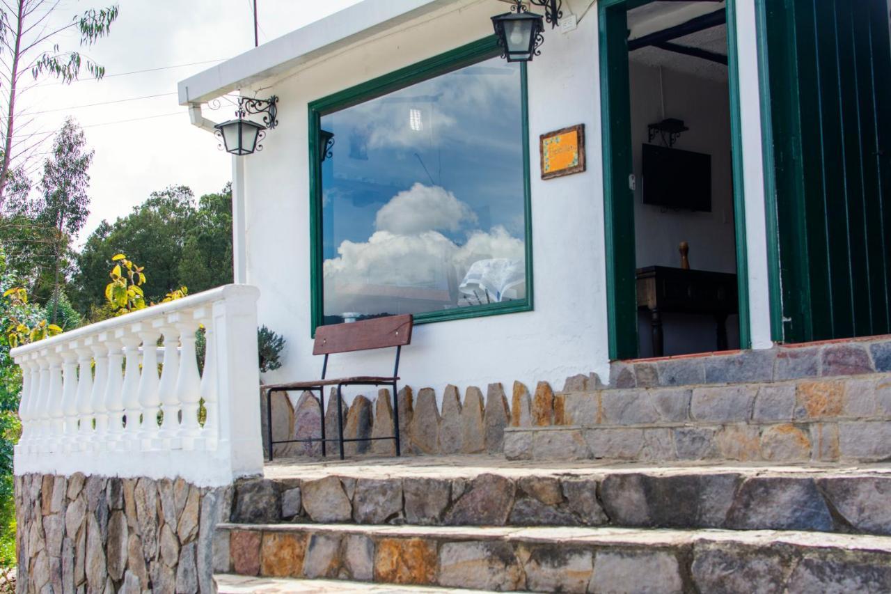 Villa Patty Tibasosa Buitenkant foto